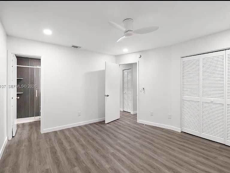 981 SW Bay State Rd — Photo 11