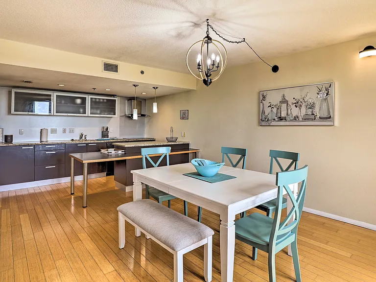 701 S Madison Ave #102 — Photo 9