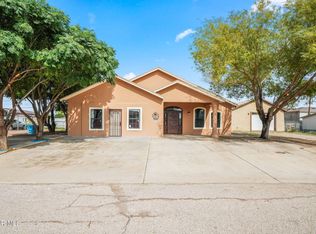 421 Mahan Dr, Clint, TX 79836