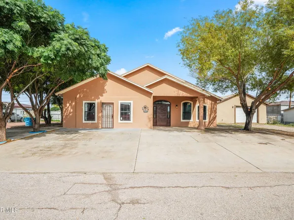 421 Mahan Dr, Clint, TX 79836
