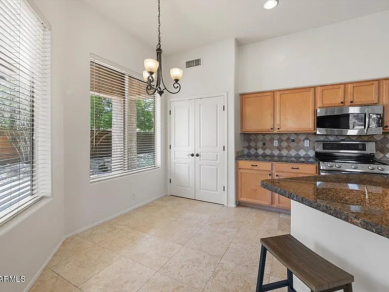 22503 N 76th Pl — Photo 9