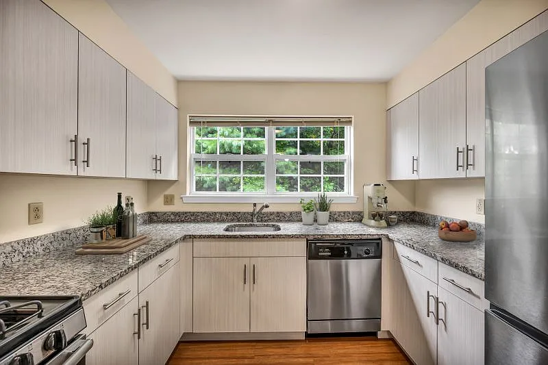 Aspen Glen — Photo 1