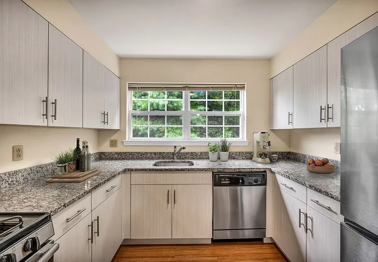 Aspen Glen — Photo 1