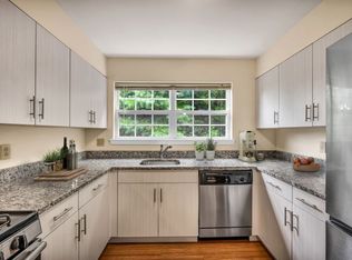 Aspen Glen, Hamden, CT 06518