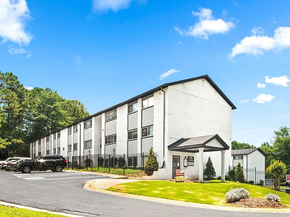 Uphill Flats- 1, 2 & 3 Bedrooms