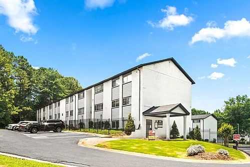 Uphill Flats- 1, 2 & 3 Bedrooms Photo 1