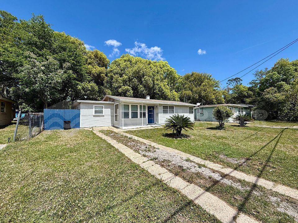 1st image of 4623 Suffolk Ave