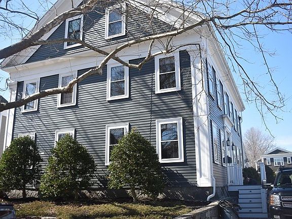 3rd image of 16 Broad St
