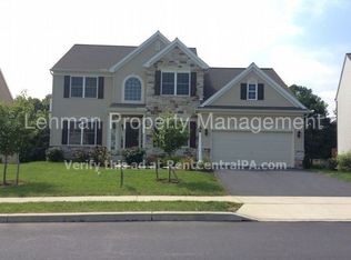 41 Hamlet Cir, Mechanicsburg, PA