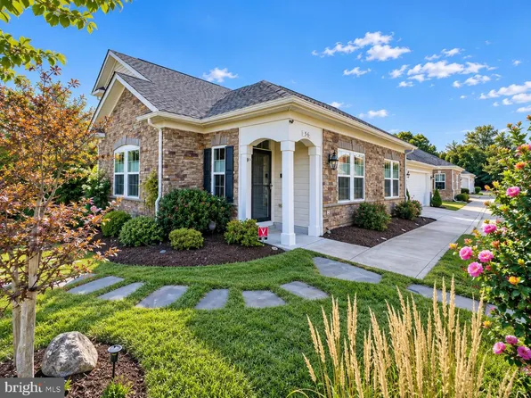 56 Harpers Mill Way, Lovettsville, VA 20180