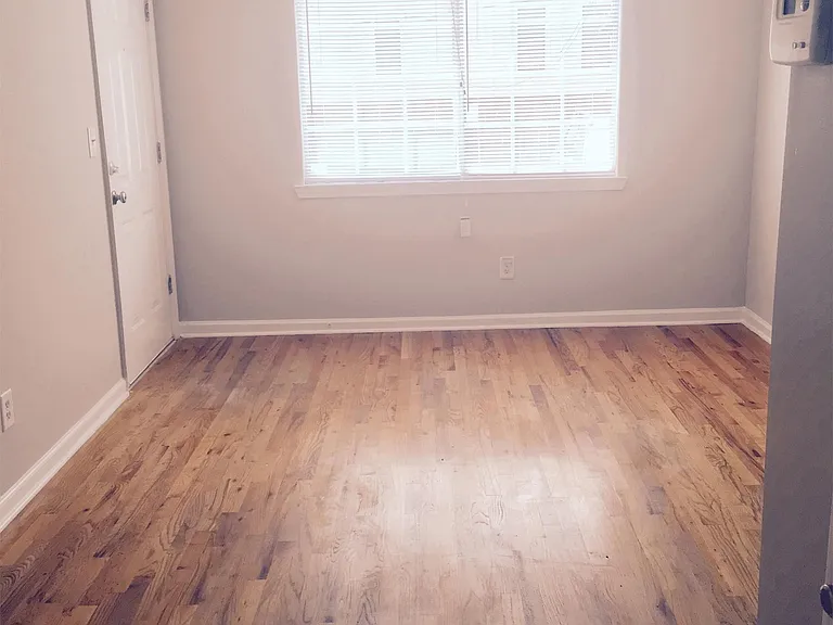 493 N Highland Ave NE #20 — Photo 4