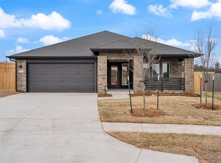 2116 Emily Rae Ln, Blanchard, OK 73010