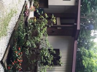 13645 Fisher Rd, Burton, OH 44021