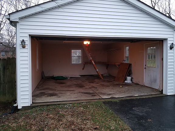 5th image of 3640 Olympia Cir