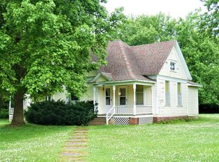 401 S Missouri St, Marionville, MO 65705