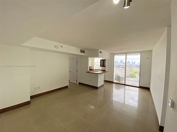 2nd image of 1 Glen Royal Pkwy APT 1012