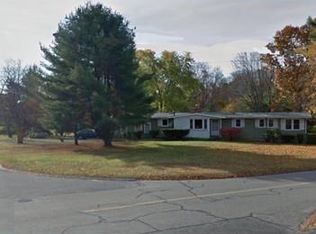 6 Bryant Rd, Lexington, MA 02420