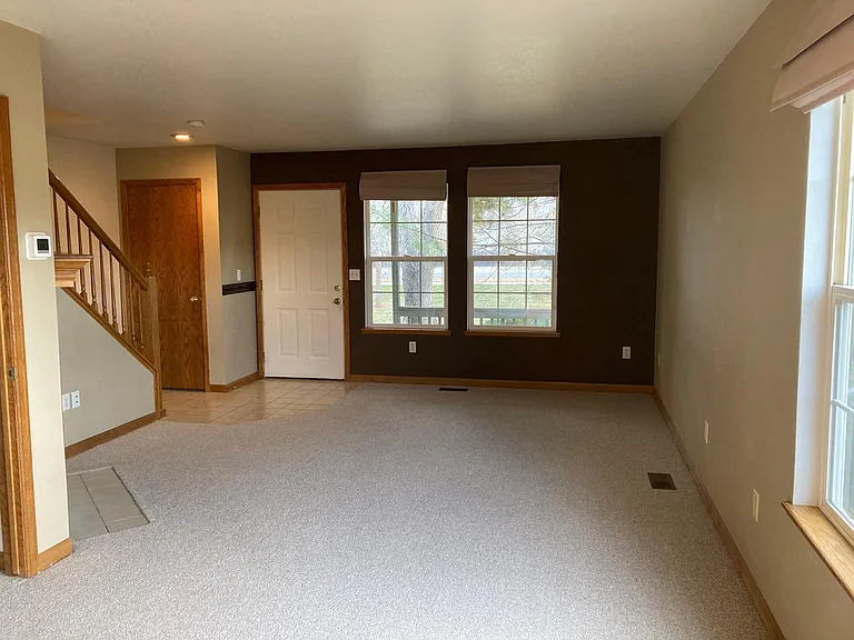 1115 W Swallow Rd #16 — Photo 5