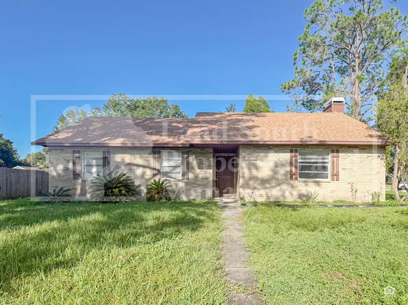 5011 Woodgreen Ln, Lakeland, FL 33811