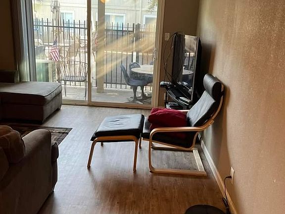 2nd image of 5126 Embassy Pl #3