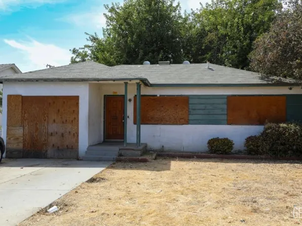 1401 El Sereno Dr, Bakersfield, CA 93304