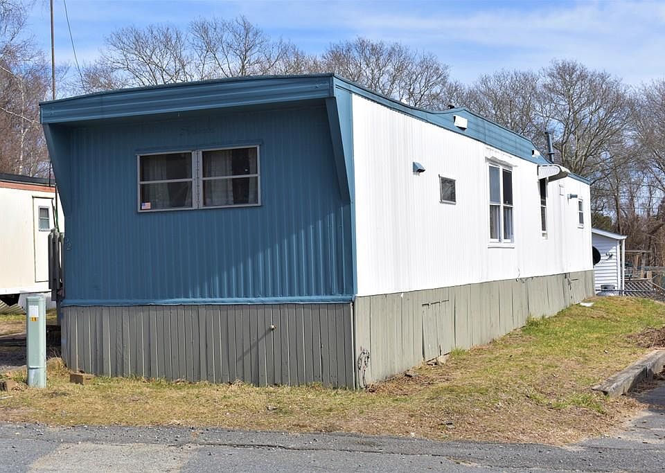 1st image of 32 Patriot Cir
