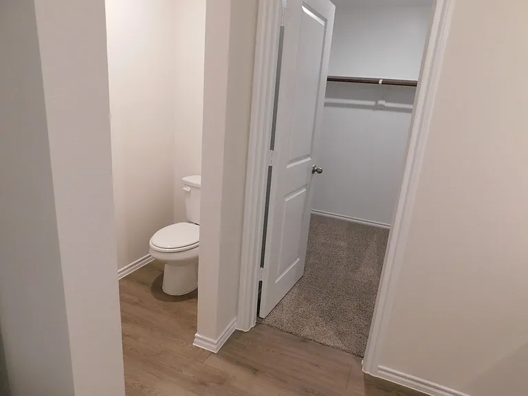 849 Wild Rose Way — Photo 12