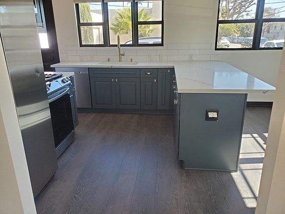5th image of 4056 Alder Dr