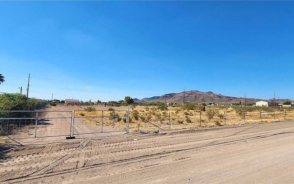1st image of 2883 W Walnut Creek Drive