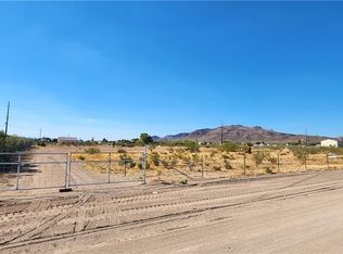 2883 W Walnut Creek Dr, Golden Valley, AZ 86413