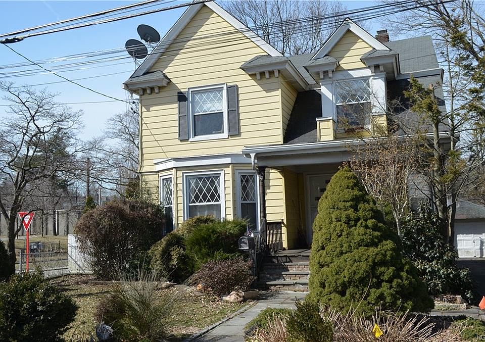 1st image of 11 Montross St