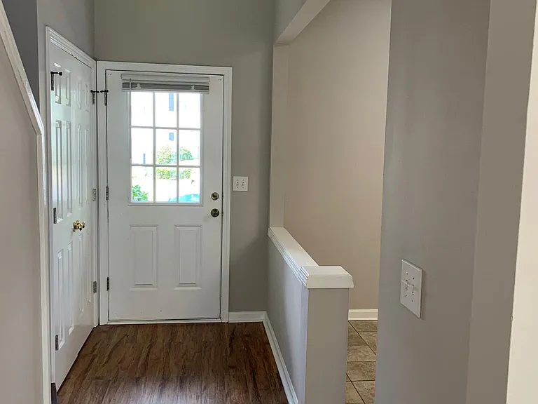 Main Door & Entry closet