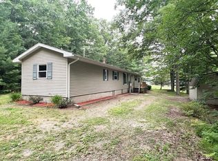 4610 Poplar Dr, Beaverton, MI 48612