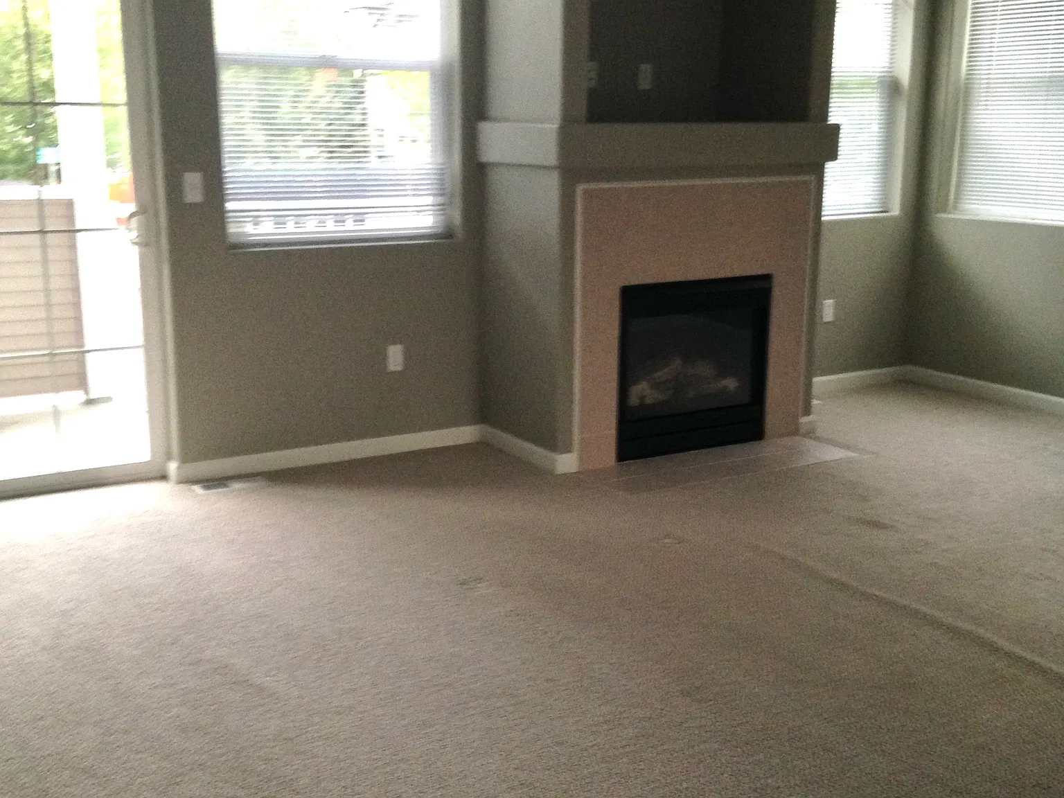 3 bed, 1480 sqft, $2,790 — Photo 4