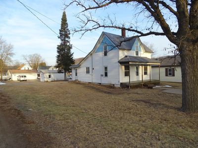 331 S Woodworth St, Elmwood, WI, 54740