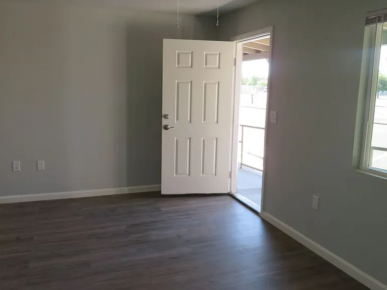 601 N. Tehama St. — Photo 3