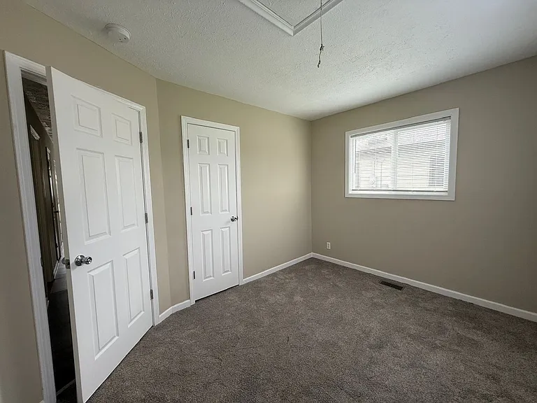 3706 Hoyt Ave — Photo 12