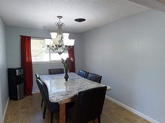 5th image of 1301 W Ponderosa Dr