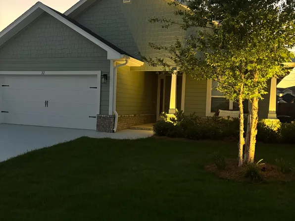22 Bonne Vue Cir, Freeport, FL 32439