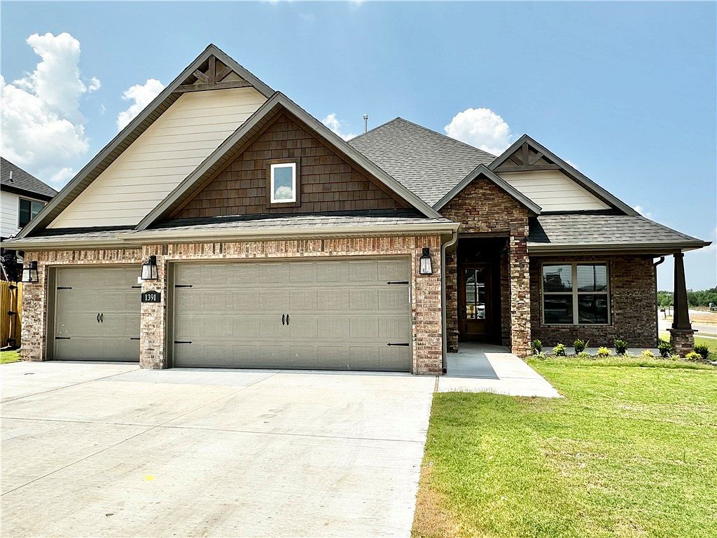 1391 Heart St, Centerton, AR 72719 Zillow