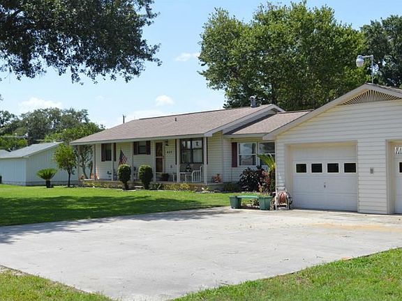 2nd image of 485 Hornsby Ln
