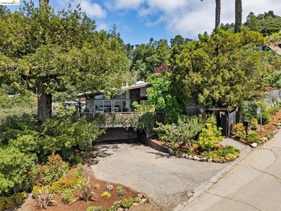3560 Dwight Way, Berkeley, CA, 94704