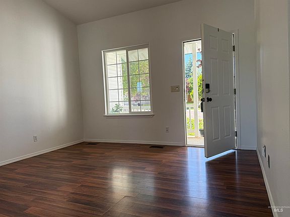 4th image of 606 E Dooley Ln