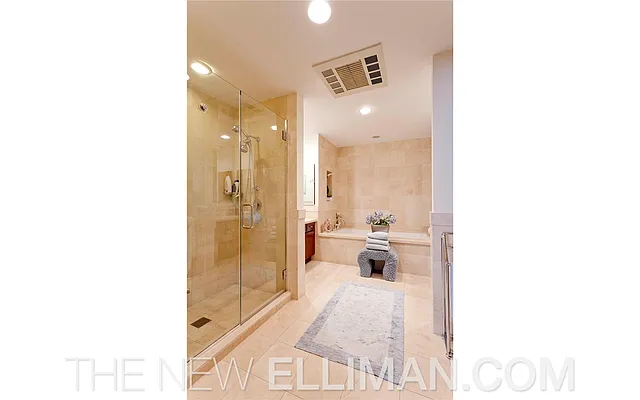 Rented by Douglas Elliman | media 36