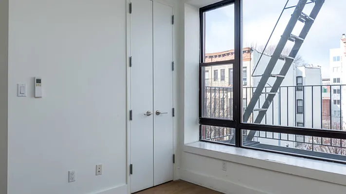 Rented by Nooklyn NYC LLC | media 28