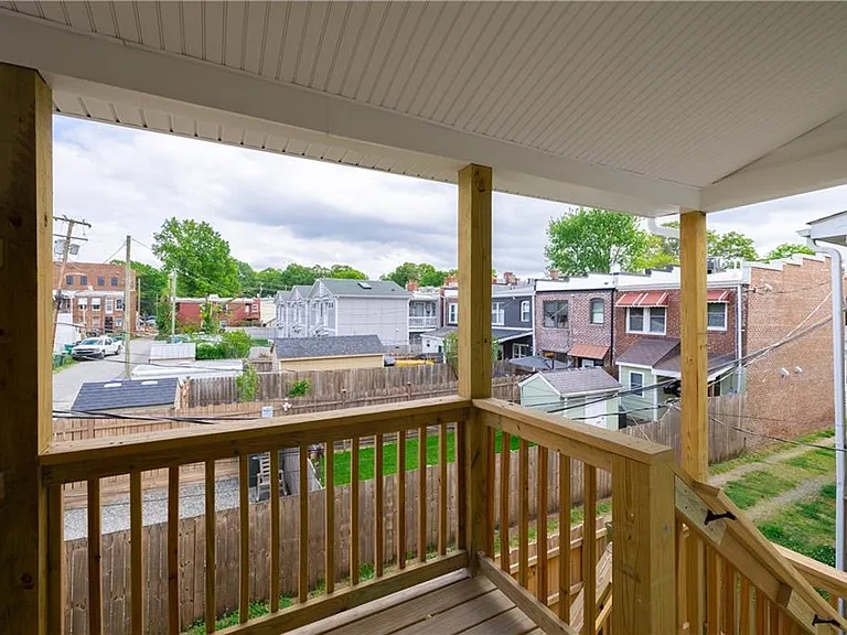 113 S Stafford Ave #B — Photo 11