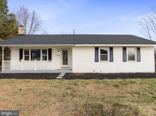 5949 Martinsburg Rd, Berkeley Springs, WV 25411