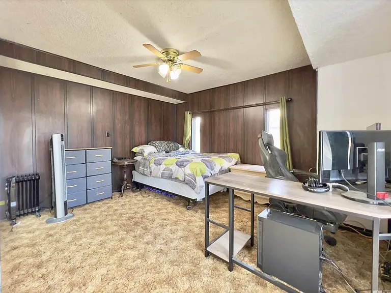 418 G St #B — Photo 11