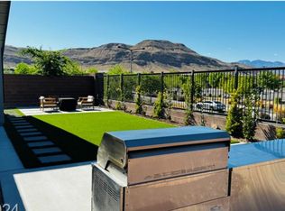 9836 Starlight Ridge Ave, Las Vegas, NV 89148