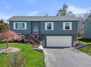 8517 235th Ave, Salem, WI 53168
